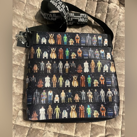 NWT Harvey’s Star Wars crossbody bag - Picture 3 of 4